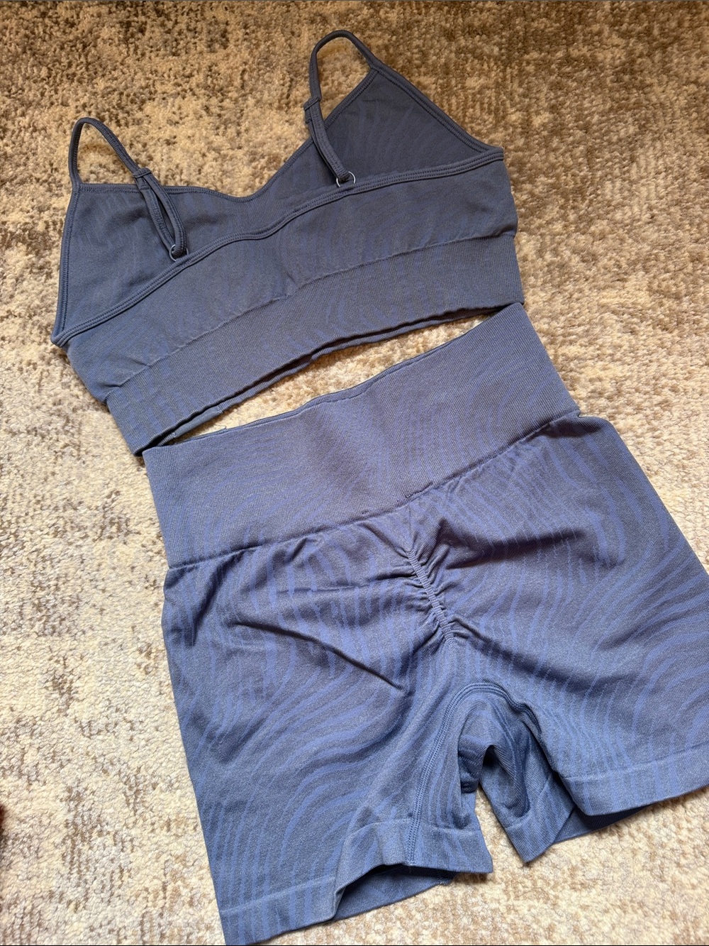Bo+Tee Workout Set - Picture 3 of 3